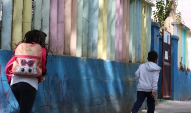 Volta às aulas: como lidar com dificuldade de alunos de acordar cedo