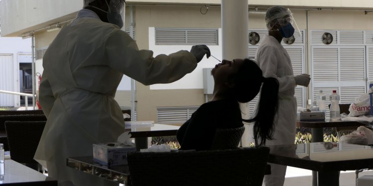 SP: metade dos serviços de saúde tem estoque de testes para 7 dias