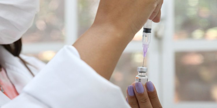 Anvisa alerta sobre diferença de vacinas pediátricas contra a covid-19