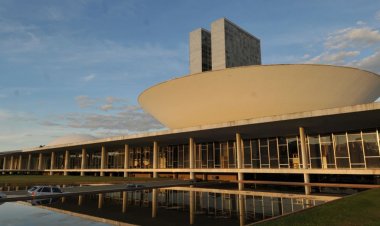 Congresso busca consenso para reduzir preço dos combustíveis, diz Lira