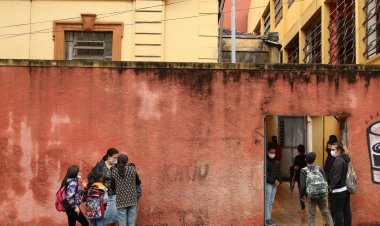 Senado aprova projeto que cria programa de combate à evasão escolar