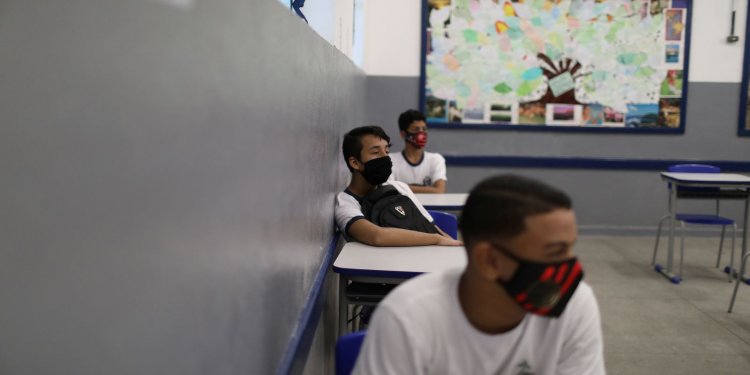 Protocolos para volta às aulas no Rio preocupam comunidade escolar
