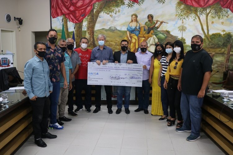 Câmara Municipal devolve mais de 4 milhões para a Prefeitura de Ubá