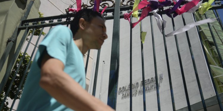 Colégio Pedro II, no Rio, retoma hoje aulas presenciais