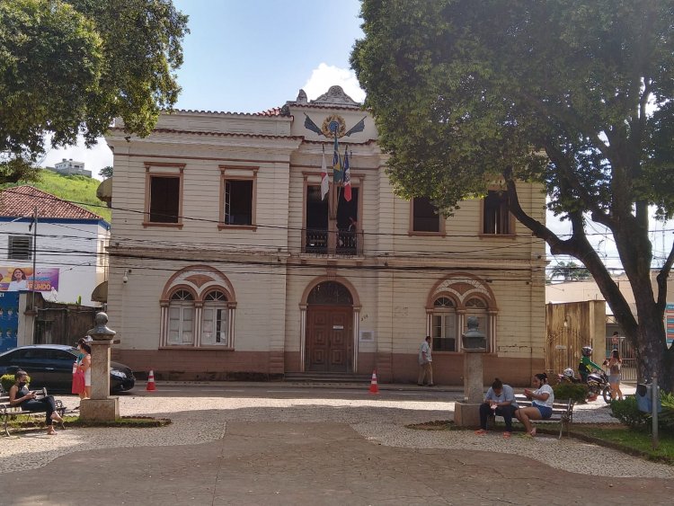 Funcionamento dos serviços públicos em Ubá de 28/02 a 02/03