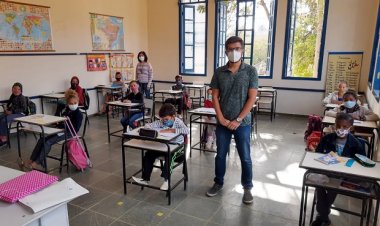 Diretor de escola estadual mineira ganha prêmio nacional Educador Nota 10