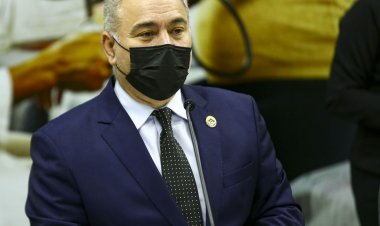 Ministro da Saúde discute situação da pandemia com presidente do STF