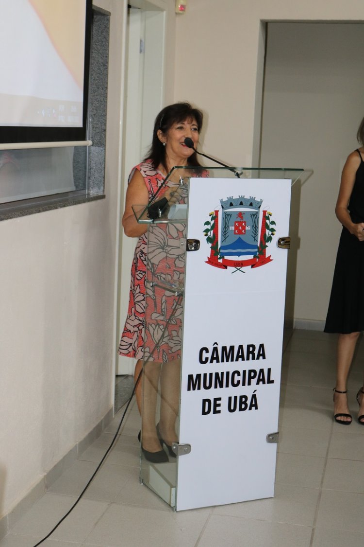 Cerimônia de entrega do título de Mérito Mulher Cidadã Irmã Marisa Costa