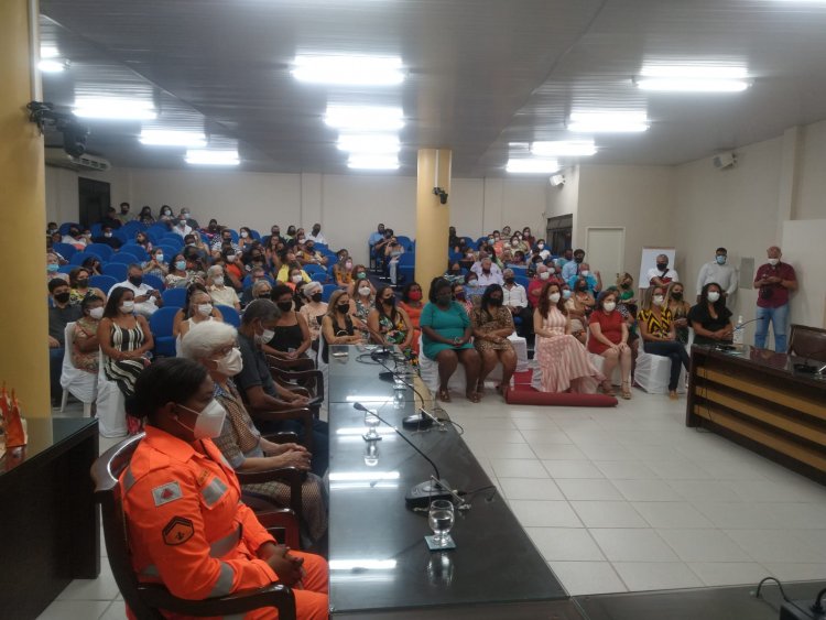 Cerimônia de entrega do título de Mérito Mulher Cidadã Irmã Marisa Costa