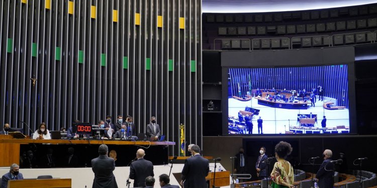 Câmara aprova urgência para PL sobre mineração em terras indígenas