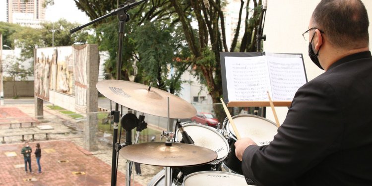 Senado aprova a Lei Paulo Gustavo, de apoio ao setor cultural