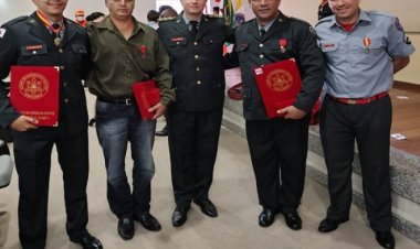 Bombeiros de Muriaé são homenageados em Juiz de Fora