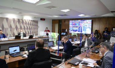 Presidente do FNDE diz que teve nome usado sem autorização