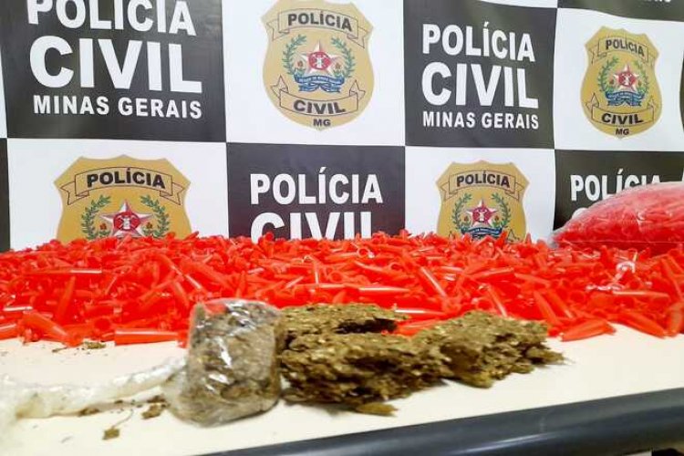 PCMG prende suspeito de tráfico e apreende barras de maconha