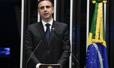 Com empate inédito, votação de PL de aumento de gastos é adiada