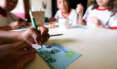 Câmara aprova MP que regulamenta ensino domiciliar