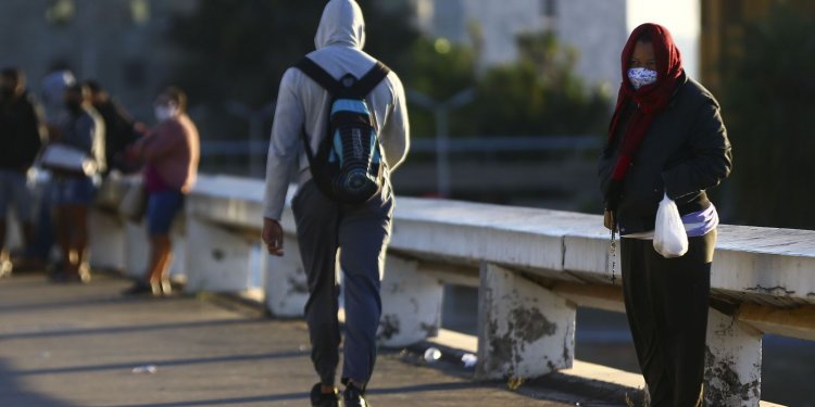 Pessoas com asma devem redobrar cuidados no outono e no inverno