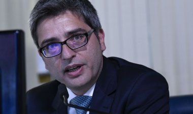 Presidente Bolsonaro indica Carlos Portinho para ser líder no Senado 