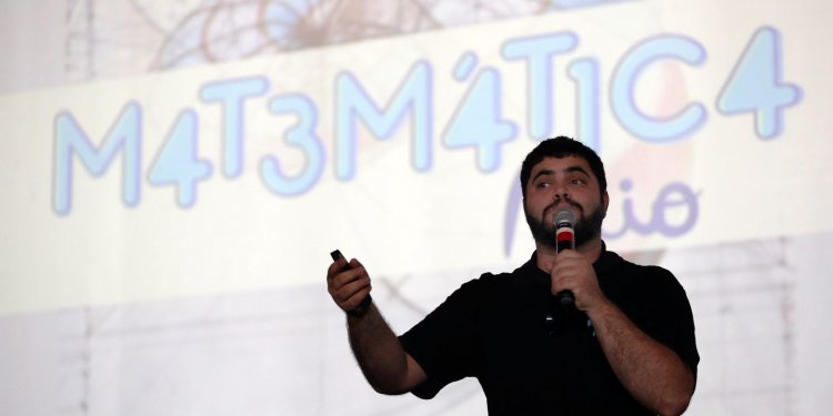 Encontro debate ensino atraente e criativo da matemática