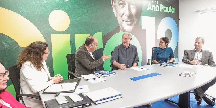 Ciro defende corte de renúncias fiscais para financiar obras paradas