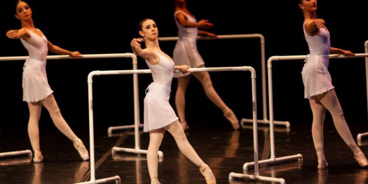 Mais antiga escola de dança do Brasil tem inscrições abertas para 2023