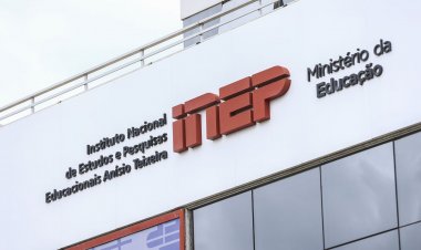 Ensino a distância cresce 474% em uma década, diz Inep