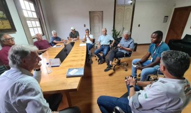 Demolição segura do Palace Hotel é tema de reunião