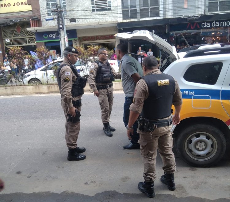 Homem quebra produtos em loja por não conseguir trocar caixa de som em Ponte Nova