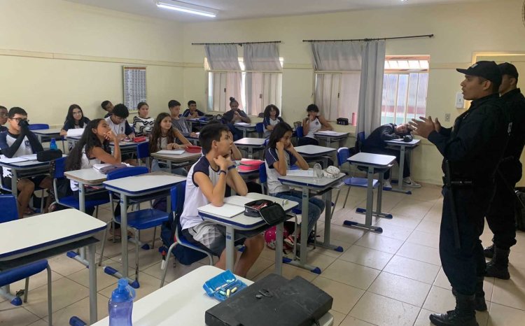 Guarda Civil Municipal reforça segurança nas escolas em Ubá