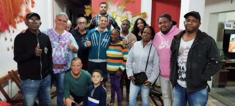 Tuta é eleita Madrinha da Escola de Samba Acadêmicos do Caxangá