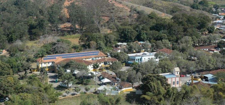 Prefeitura realiza plantão para Regularização Fundiária da Colônia