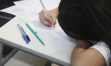 Curso gratuito prepara estudantes de todo o país para o Encceja