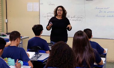 Governo de Minas inicia pagamento de reajuste da Educação já na folha de julho