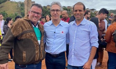 Ex-prefeito De Paula Cândido, Marcelo Rodrigues da Silva e o ex-presidente da Câmara Municipal estiveram presentes na visita que o Governador Romeu Zema fez as cidades de Divinésia e Paula Cândido