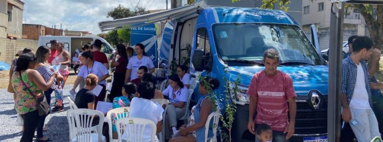 Governo de Minas investe em Vacimóvel e ações extramuros para incentivar e aumentar cobertura vacinal no estado