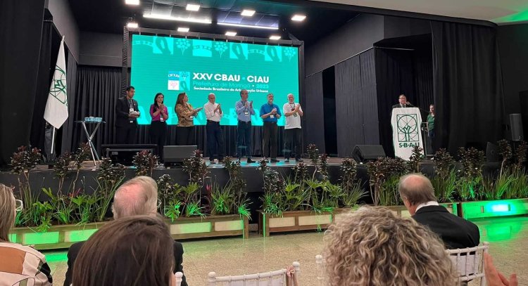 Servidor do município de Ubá participa de Congresso de Arborização