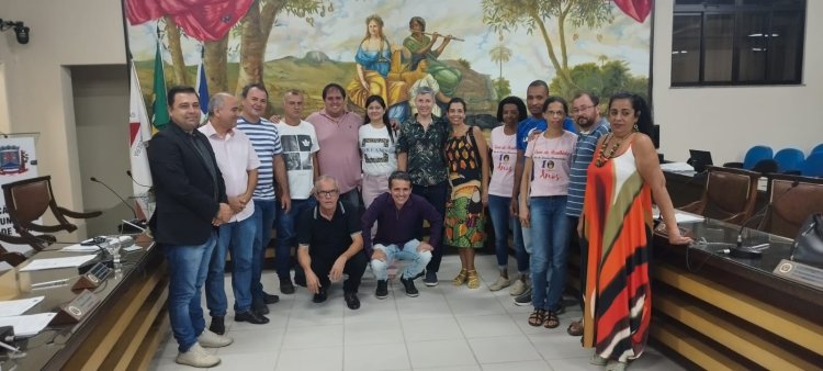 Tribuna Livre: Associação Mãe Divina Misericórdia pede ajuda para custeios da entidade