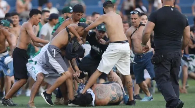 Após violência em Curitiba, MPMG recomenda banimento temporário das torcidas organizadas Máfia Azul e Pavilhão Independente