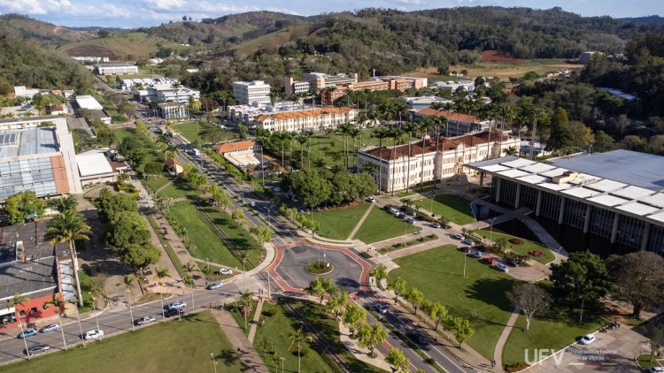 UFV está entre as 10 melhores universidades federais e tem o curso de Agronomia nº 1 do país