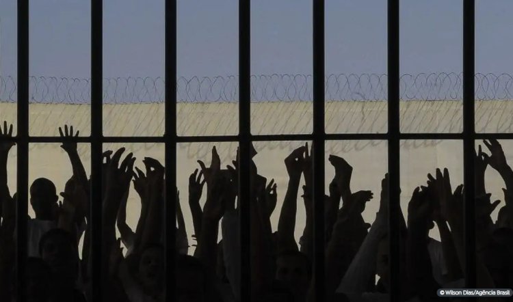 Senado aprova fim da saidinha de presos