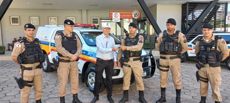 Prefeitura entrega nova viatura à Polícia Militar