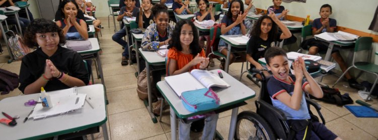 Cadastro Escolar 2025: prazo para inscrições na rede pública de ensino de Minas Gerais vai até 1/11