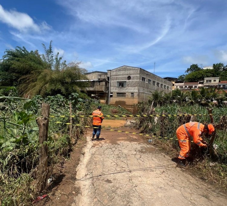 Guiricema: Bombeiros atuam em ocorrência de deslizamento de massa