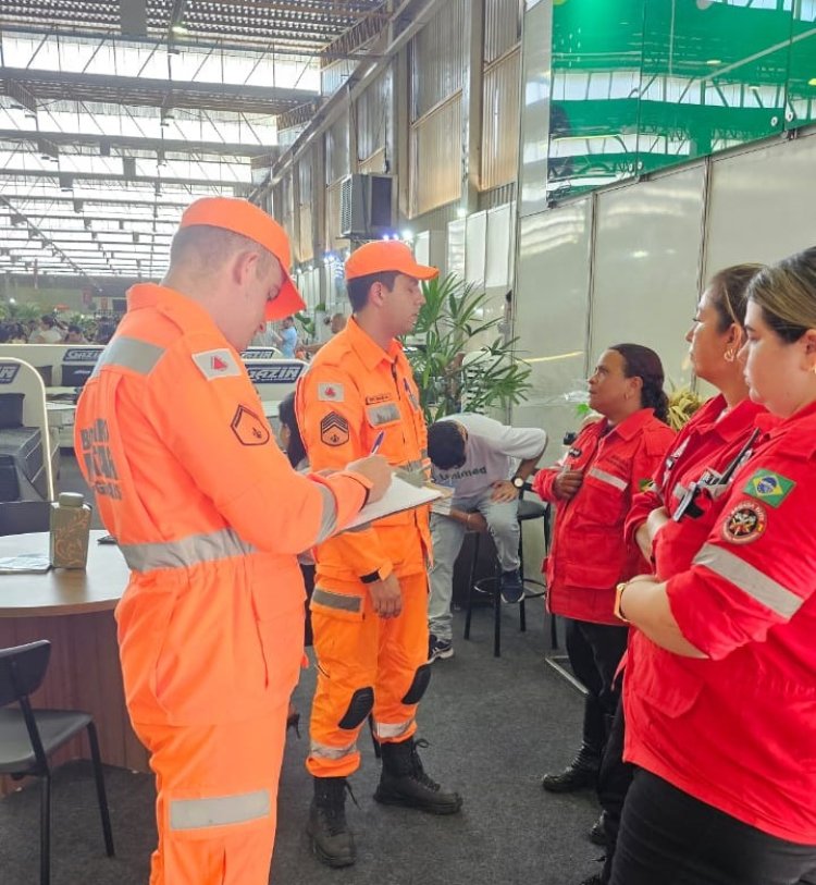 2ª Companhia de Bombeiros em Ubá realiza vistoria em evento