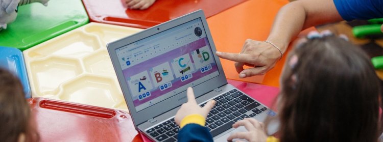 Plataforma Elefante Letrado beneficia mais de 100 mil estudantes da rede estadual de ensino mineira