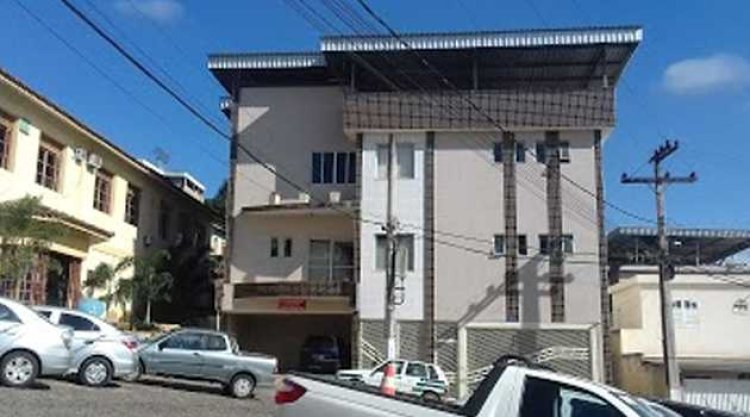 MPMG obtém liminar para afastar do cargo o presidente da Câmara Municipal de Pirapetinga, na Zona da Mata